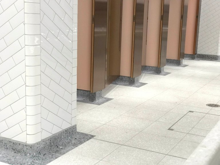 Wendy Hardie in design collaboration with Landolt + Brown ArchitectsLondon Victoria Station WCs